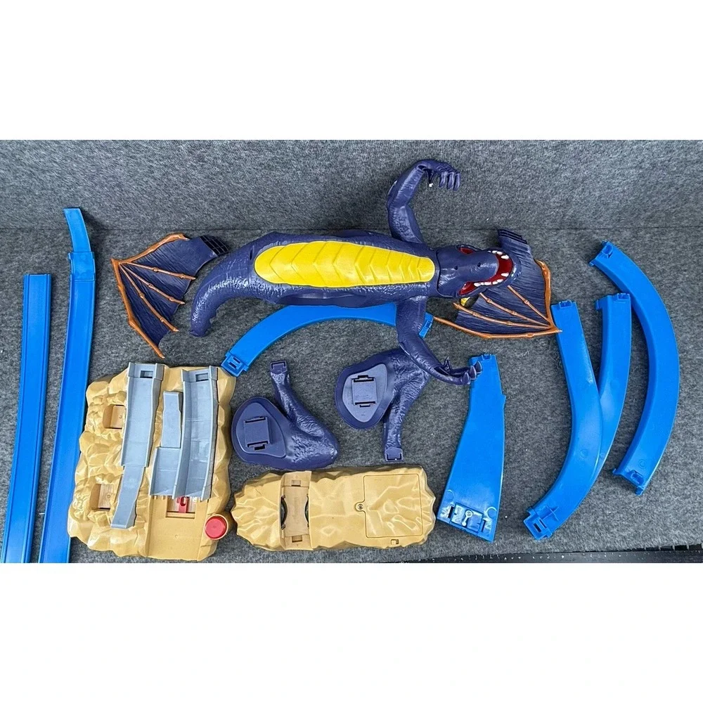 Adventure Force‎ Burn and Bite Dragon Race Track Set *no box*